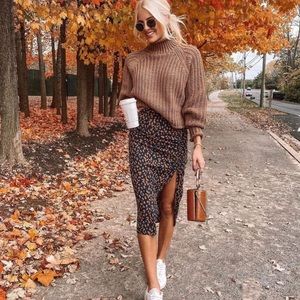 Lucy Paris Alina Animal print skirt size small